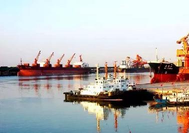 黄骅港正式跨入20万吨级港口行列
