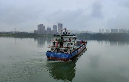  “南充港-重庆港”集装箱班轮开航 2021年05月26日 14时 华西都市报 5月25日
-伊朗空运